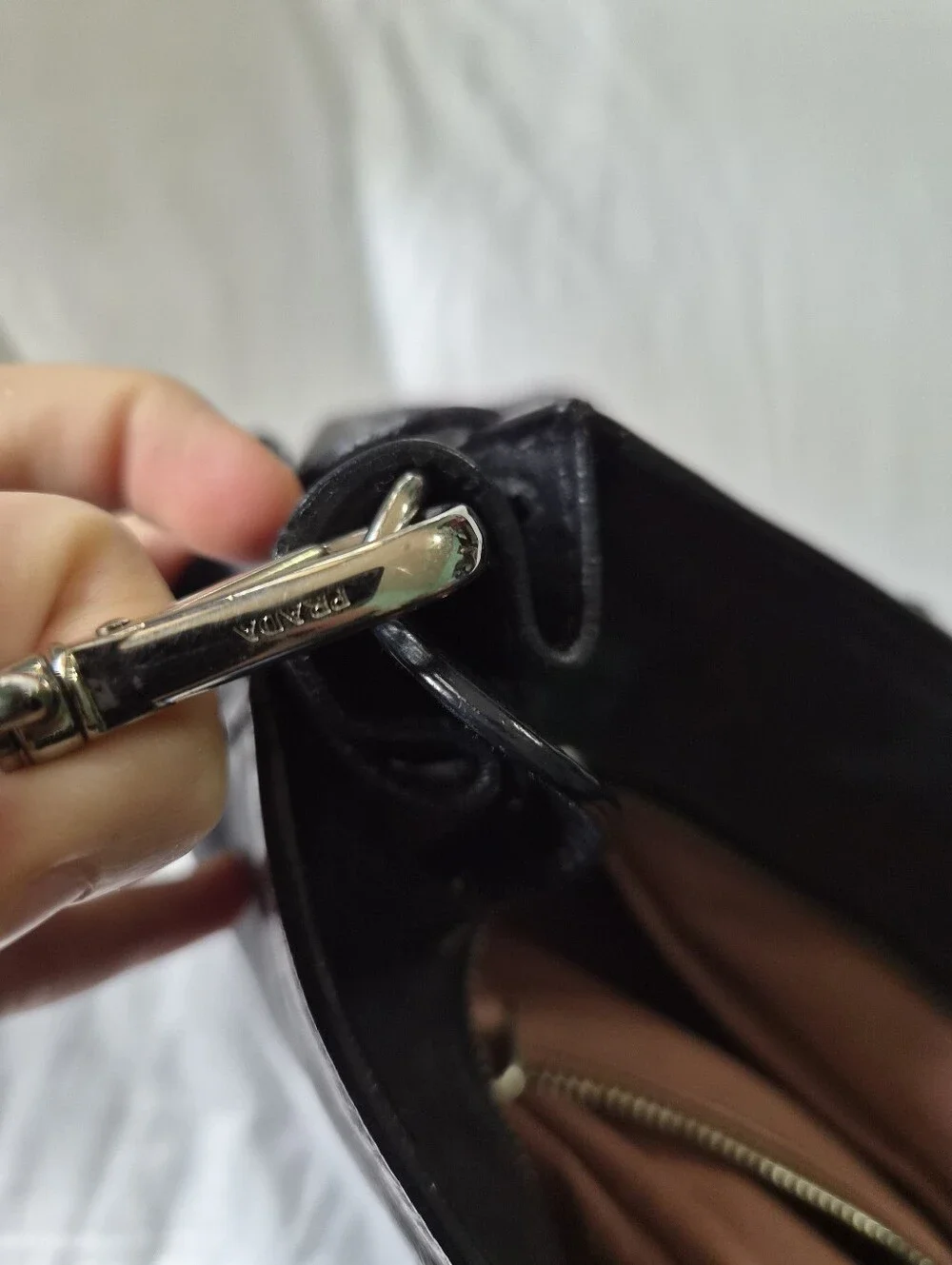 Prada - Picture 4 of 16